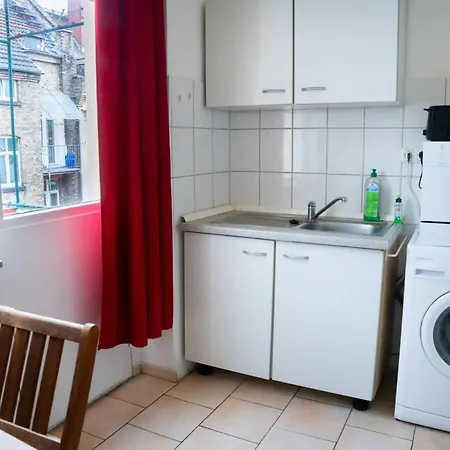 Apartment Innenstadt 3 Zimmer Altbauwohnung